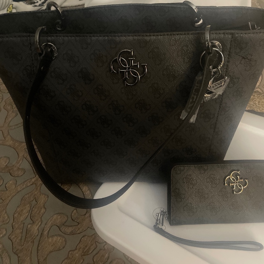 Guess Purse and wallet